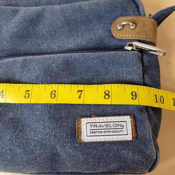 Travelon - Anti-Theft Heritage Crossbody with 5-Point Anti-Theft Protection - Picture 13 of 16